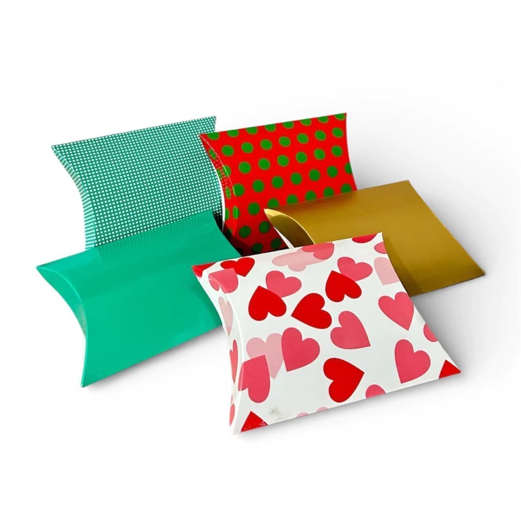 Almohada mediana #01 en cartón para accesorios y detalles