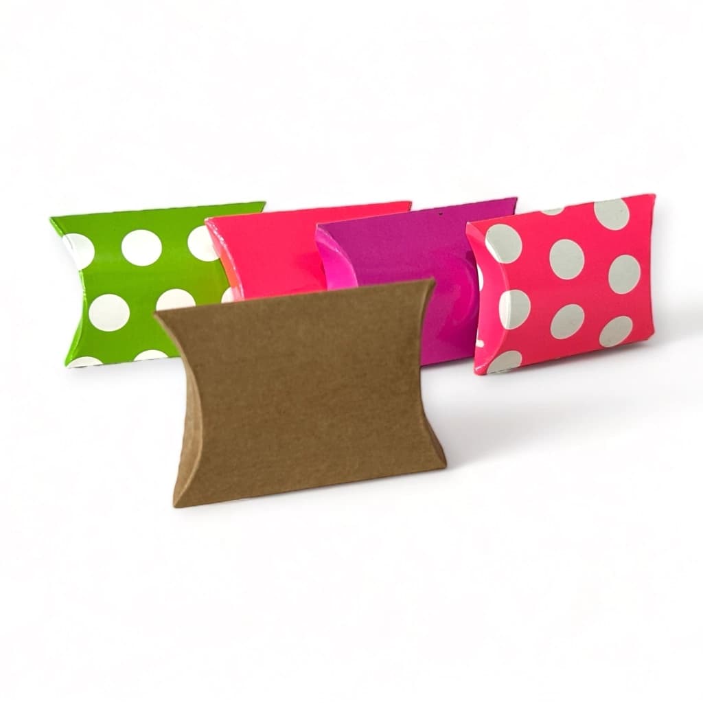 Mini almohada #02 en cartón para accesorios y bisutería 3